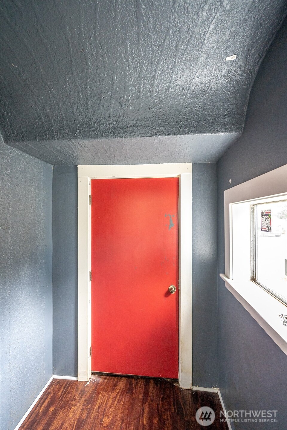913 Garden Road Aberdeen, WA 98520 - Photo 4 of 36 Gallery Image 4