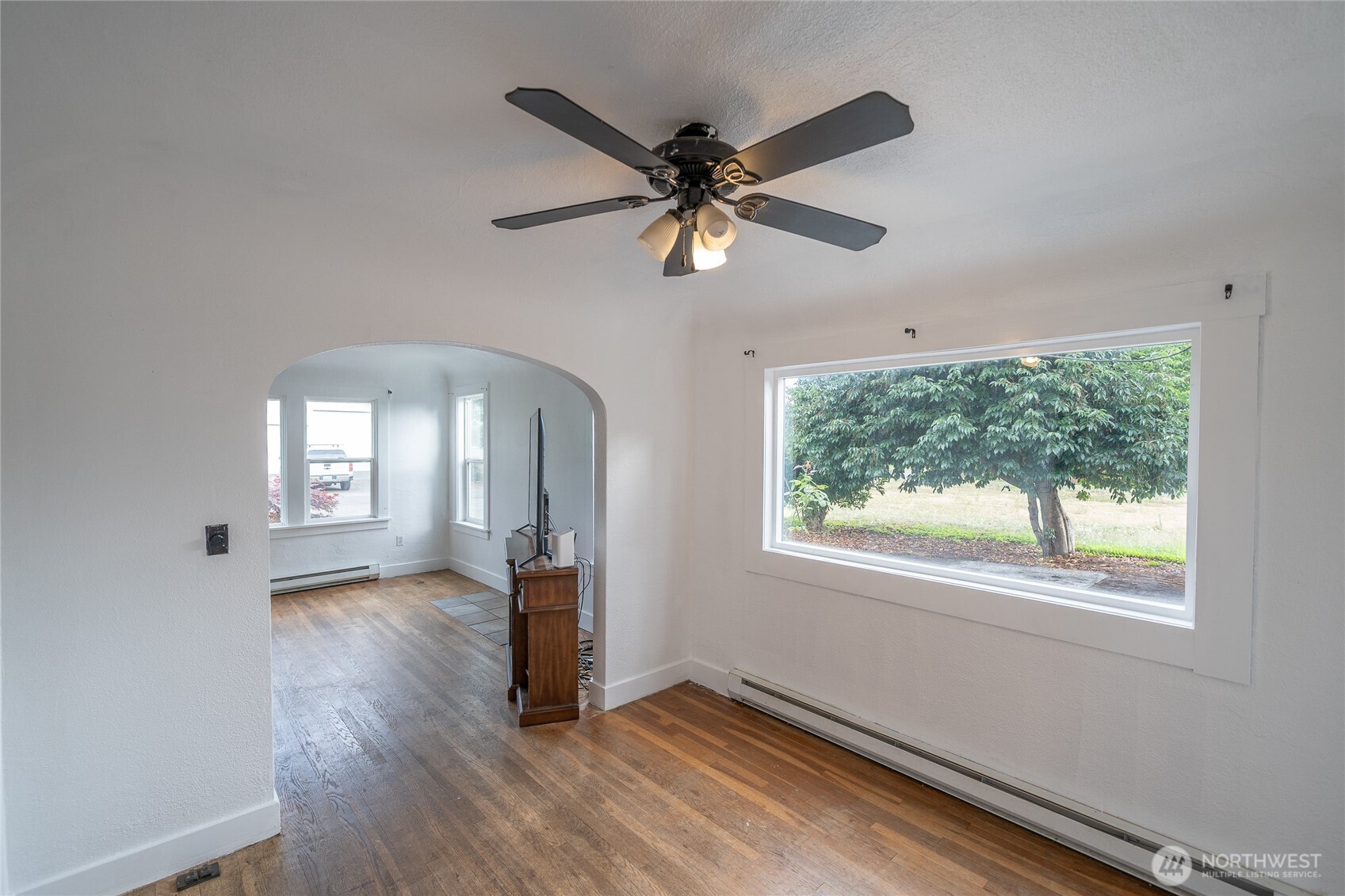 913 Garden Road Aberdeen, WA 98520 - Photo 9 of 36 Gallery Image 9
