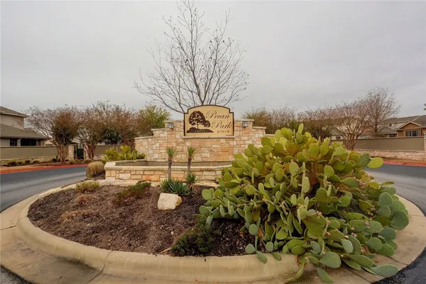 $2,200 | 12500 Piper Court, Unit 445, Austin, TX 78750