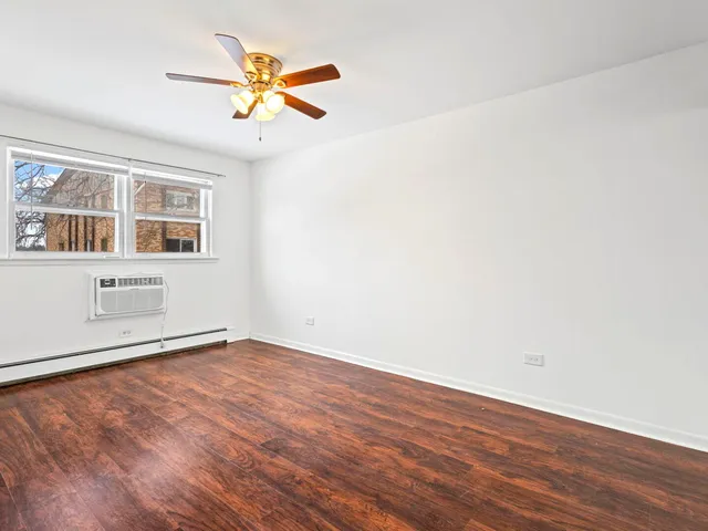 $145,000 | 10606 South Depot Street, Unit 1A, Worth, IL 60482