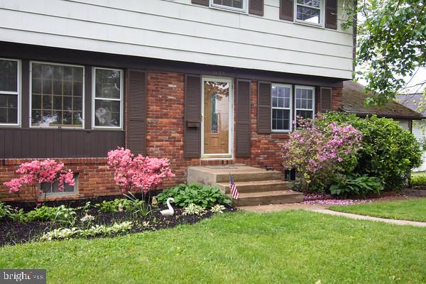 2125 Folkstone Road Lutherville-Timonium, MD 21093 - Photo 2 of 30 Front of Dwelling