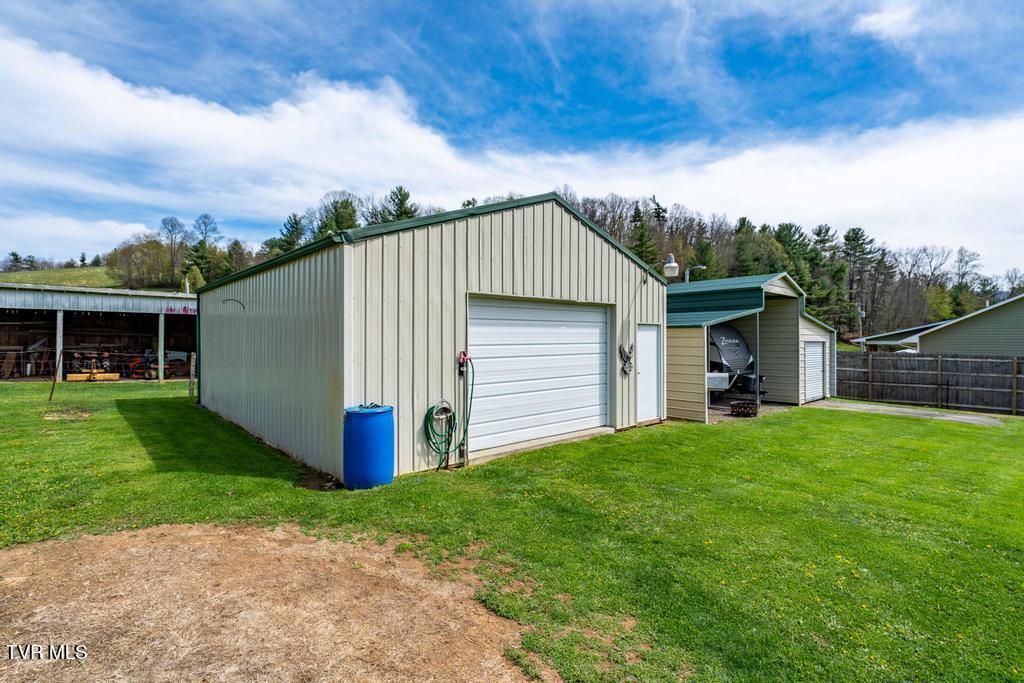 1292 Swift Hollow Road Mountain City, TN 37683 - Photo 18 of 60 1292 Swift Hollow Road (20 of 65)