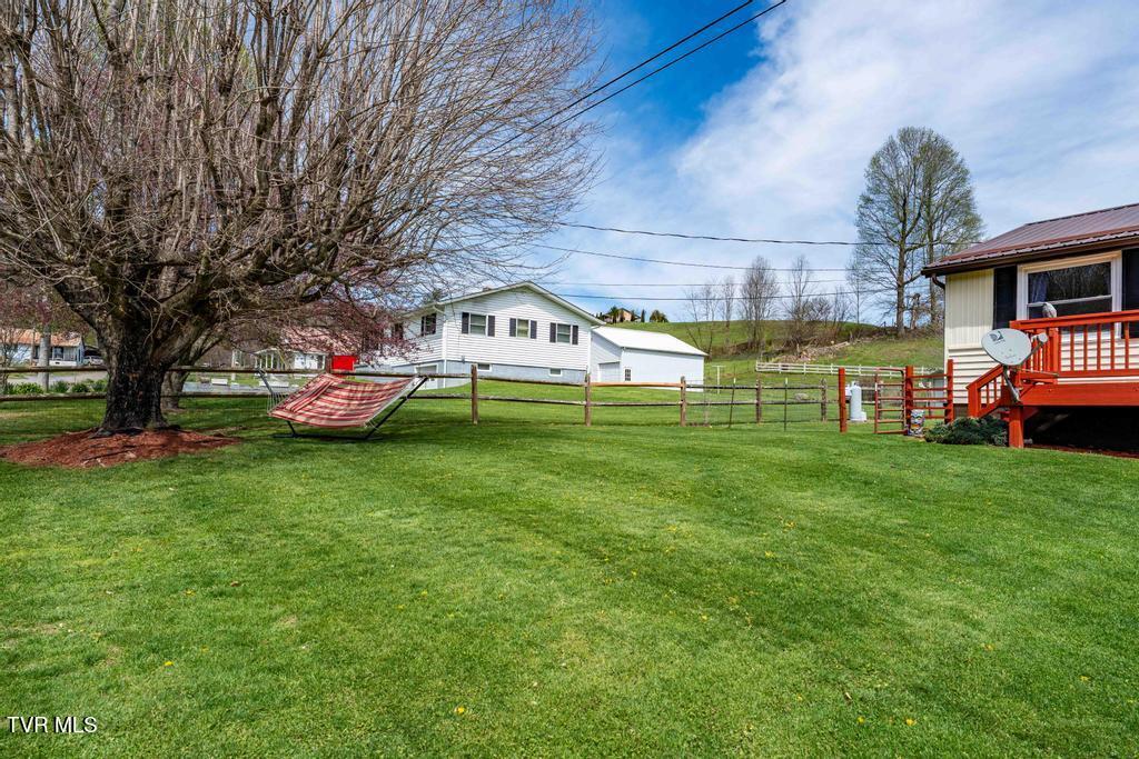 1292 Swift Hollow Road Mountain City, TN 37683 - Photo 3 of 60 1292 Swift Hollow Road (4 of 65)