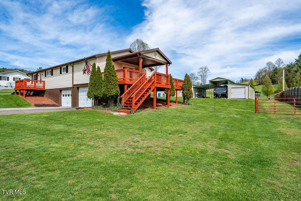 1292 Swift Hollow Road Mountain City, TN 37683 - Photo 5 of 60 1292 Swift Hollow Road (6 of 65)