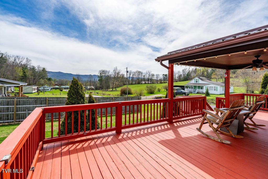 1292 Swift Hollow Road Mountain City, TN 37683 - Photo 10 of 60 1292 Swift Hollow Road (12 of 65)