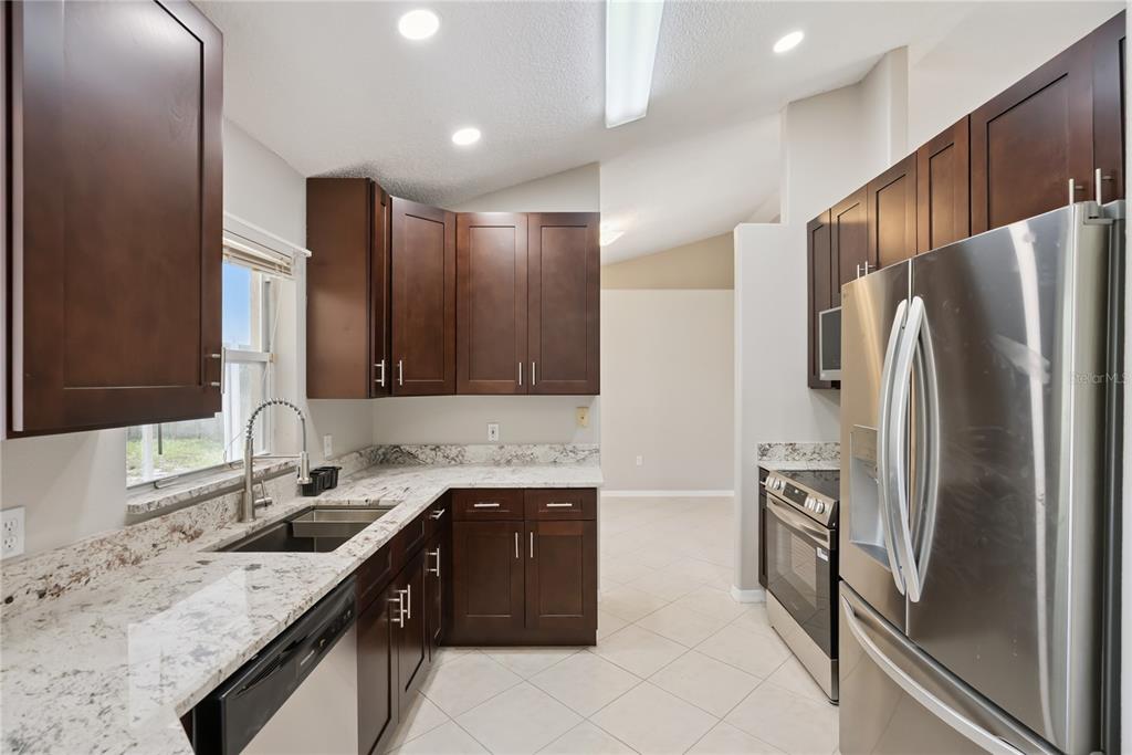 261 Autumn Ridge Road Deltona, FL 32725 - Photo 18 of 34
