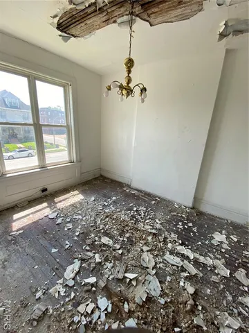 $37,000 | 4749 Newberry Terrace, St. Louis, MO 63113