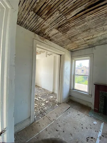 $37,000 | 4749 Newberry Terrace, St. Louis, MO 63113