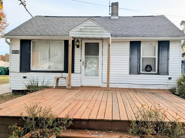 $145,000 | 10548 Fairview Avenue, Osceola, IN 46561