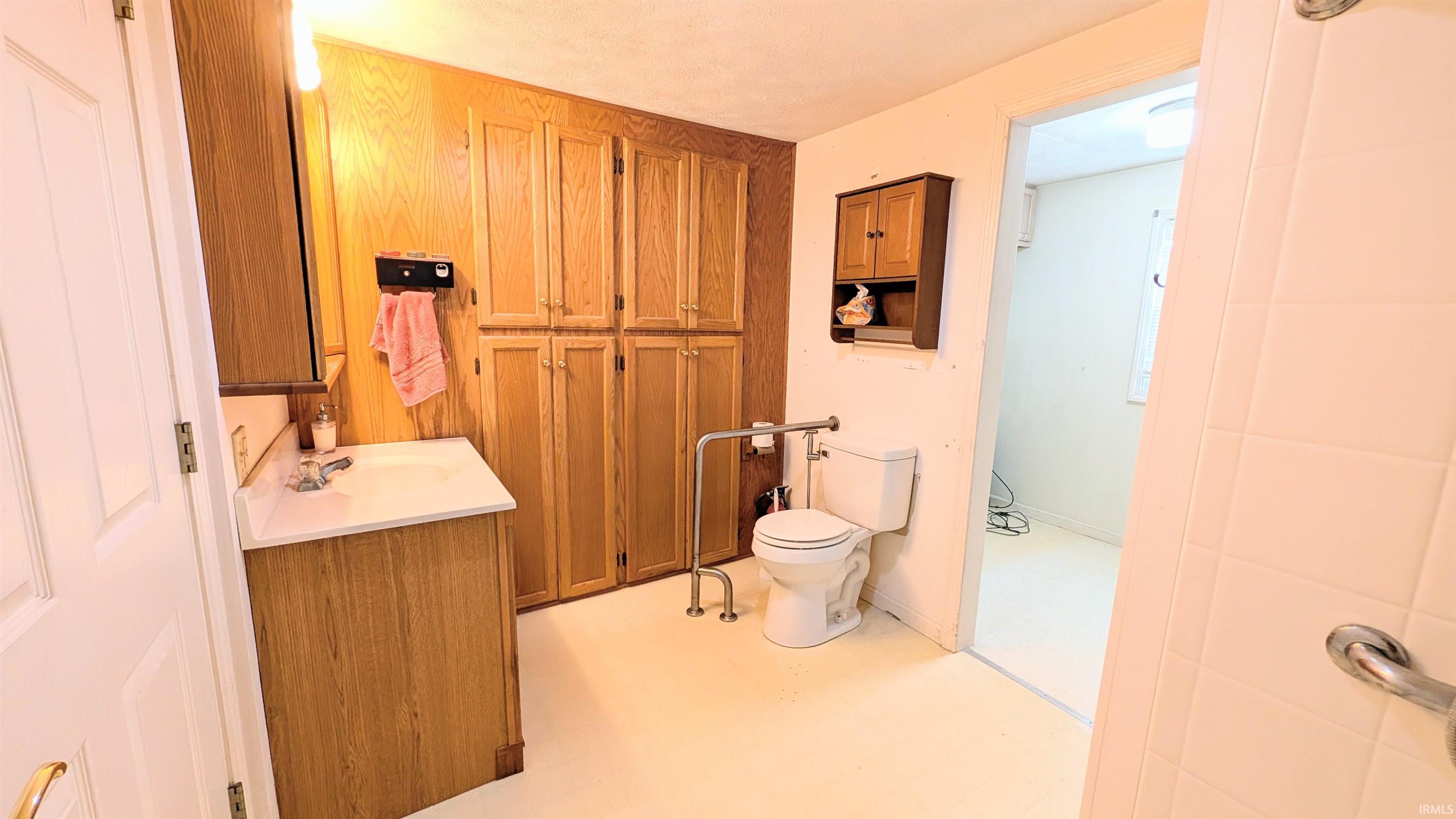 10548 Fairview Avenue Osceola, IN 46561 - Photo 16 of 21