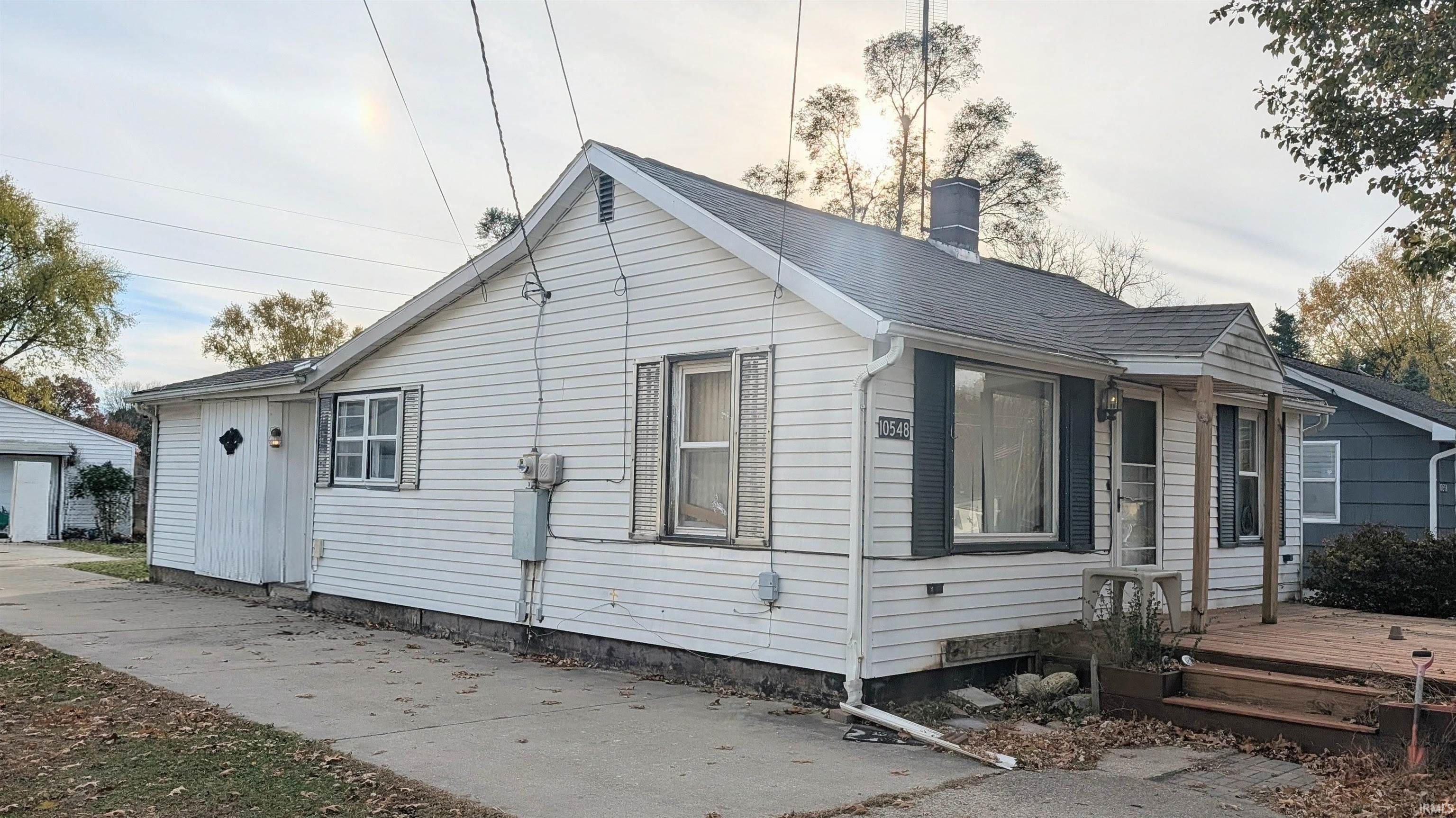 10548 Fairview Avenue Osceola, IN 46561 - Photo 3 of 21