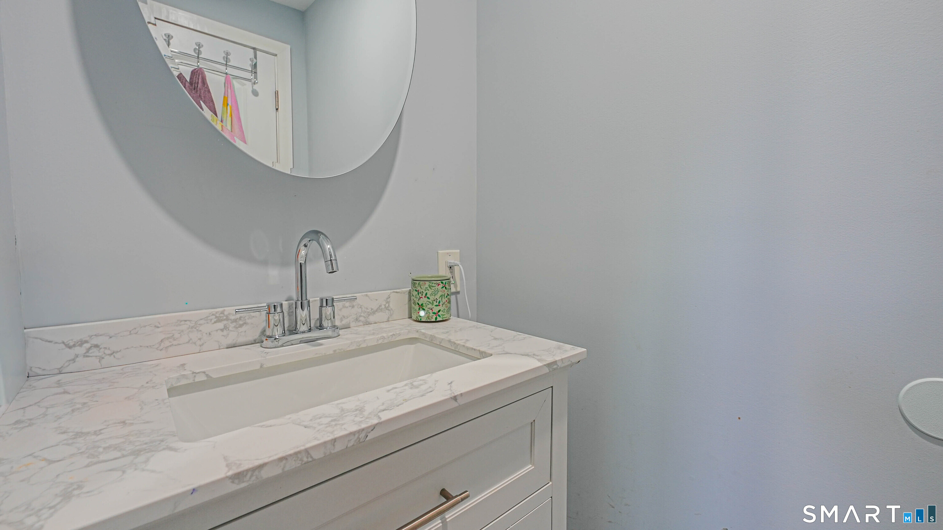 9 Ridge Street Waterbury, CT 06706 - Photo 33 of 39