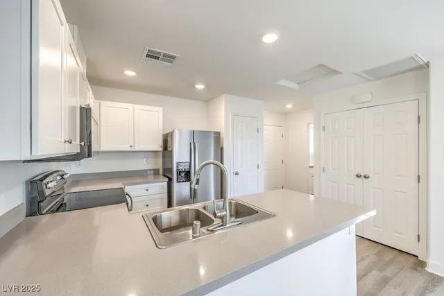 $1,050 | 1821 Santa Paula Drive, Unit 103, Las Vegas, NV 89104