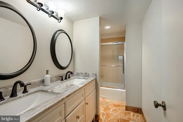 $425,000 | 11004 Valley Forge Circle, Unit 1004, King of Prussia, PA 19406