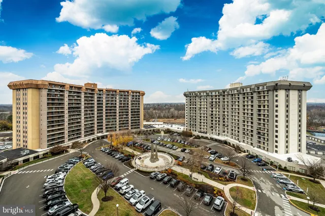 $425,000 | 11004 Valley Forge Circle, Unit 1004, King of Prussia, PA 19406