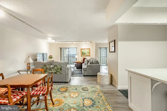 $425,000 | 11004 Valley Forge Circle, Unit 1004, King of Prussia, PA 19406