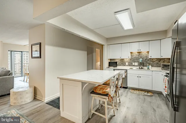 $425,000 | 11004 Valley Forge Circle, Unit 1004, King of Prussia, PA 19406