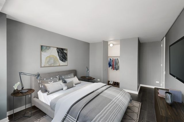 $283,000 | 30 East Huron Street, Unit 4010, Chicago, IL 60611