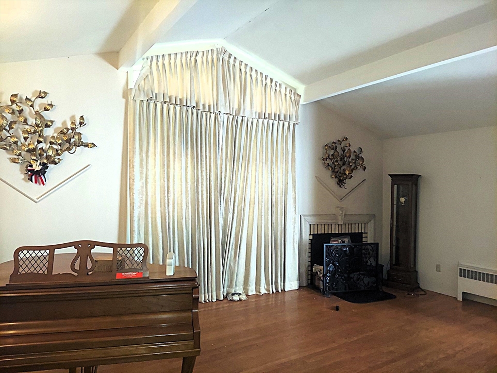 126 Upper Gore Road Webster, MA 01570 - Photo 3 of 7 Gallery Image 3