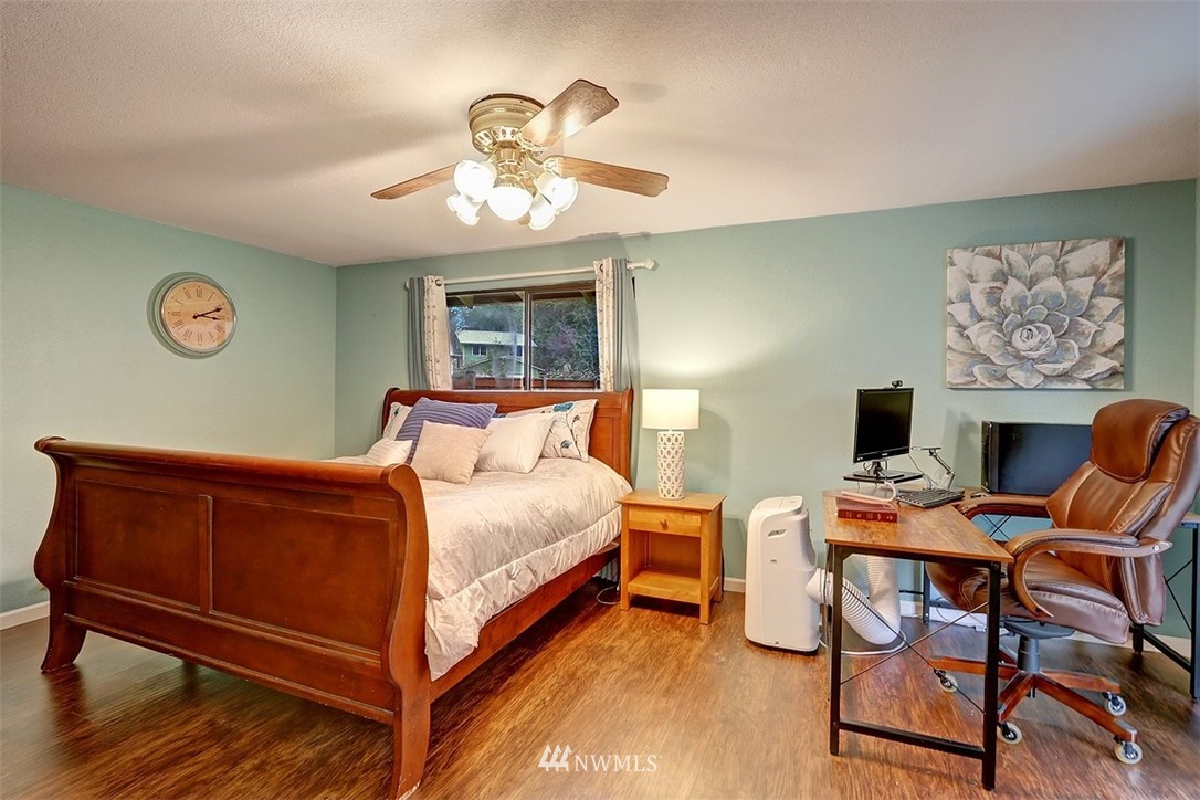 18632 25th Avenue Southeast Bothell, WA 98012 - Photo 24 of 36 Gallery Image 24