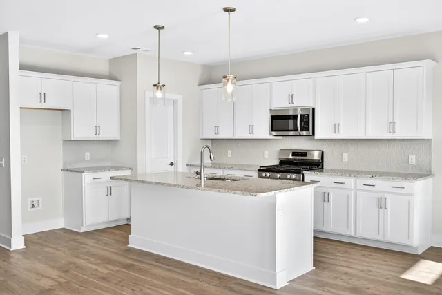 $499,900 | 3919 Trinity Woods Road, Columbia, TN 38401