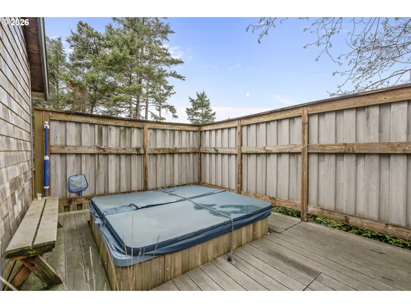 $590,000 | 7850 Pine Beach Loop, Rockaway Beach, OR 97136
