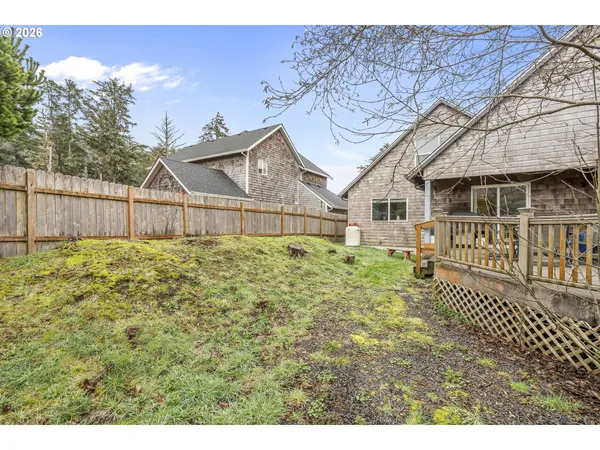 $590,000 | 7850 Pine Beach Loop, Rockaway Beach, OR 97136
