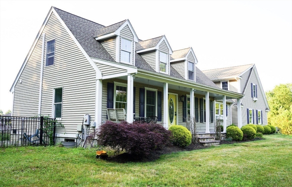 241 New Bedford Road Rochester, MA 02770 - Photo 3 of 25