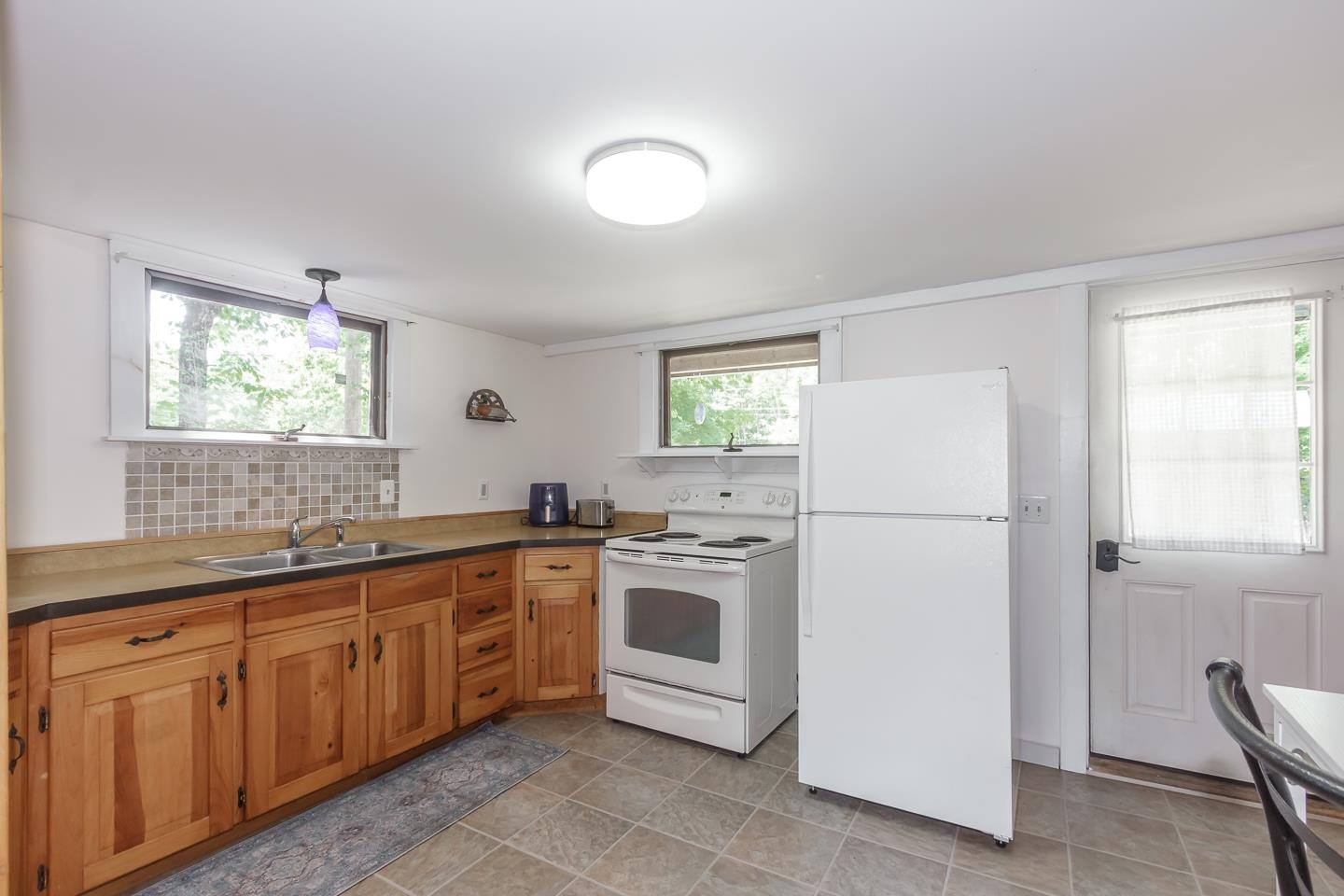 84 Dodge Pond Road Lyman, NH 03585 - Photo 11 of 49