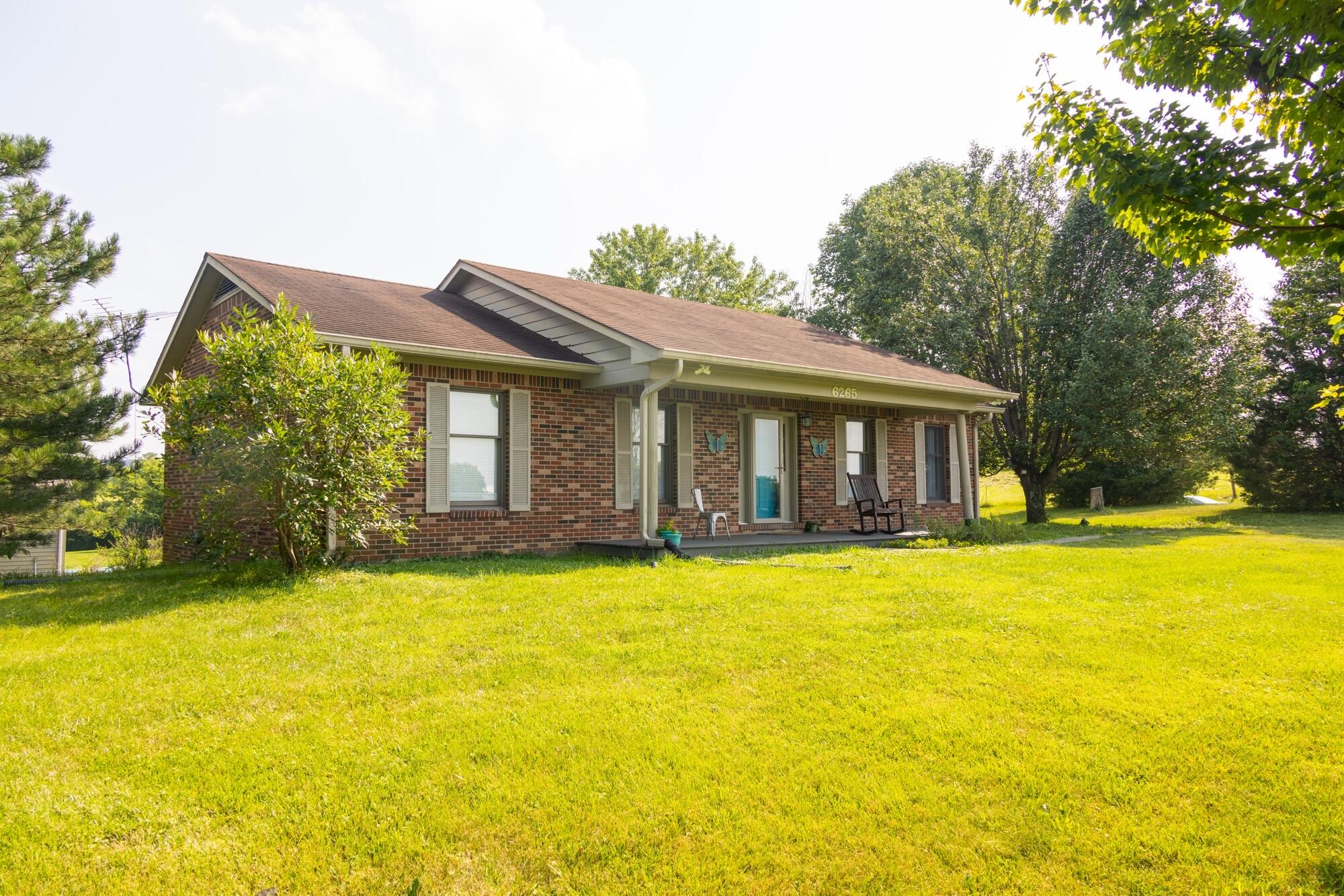 6265 Lebanon Road Danville, KY 40422 - Photo 28 of 29 Lisa 14