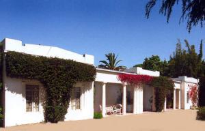 184 Middle Road Santa Barbara, CA 93108 - Photo 2 of 3 a view of a street with a building in the background
