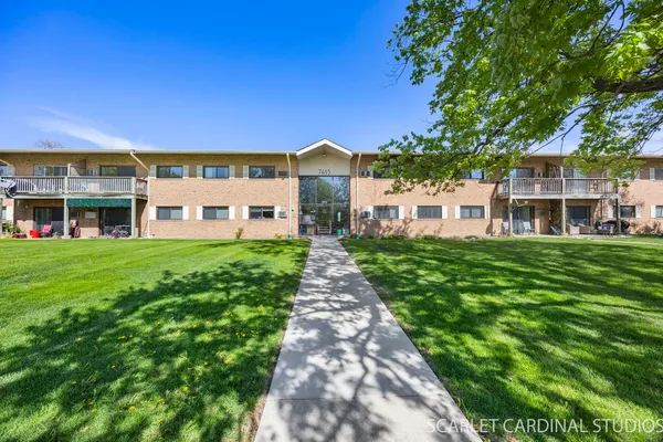 $325,000 | 7413 Brookdale Drive, Unit 208, Darien, IL 60561
