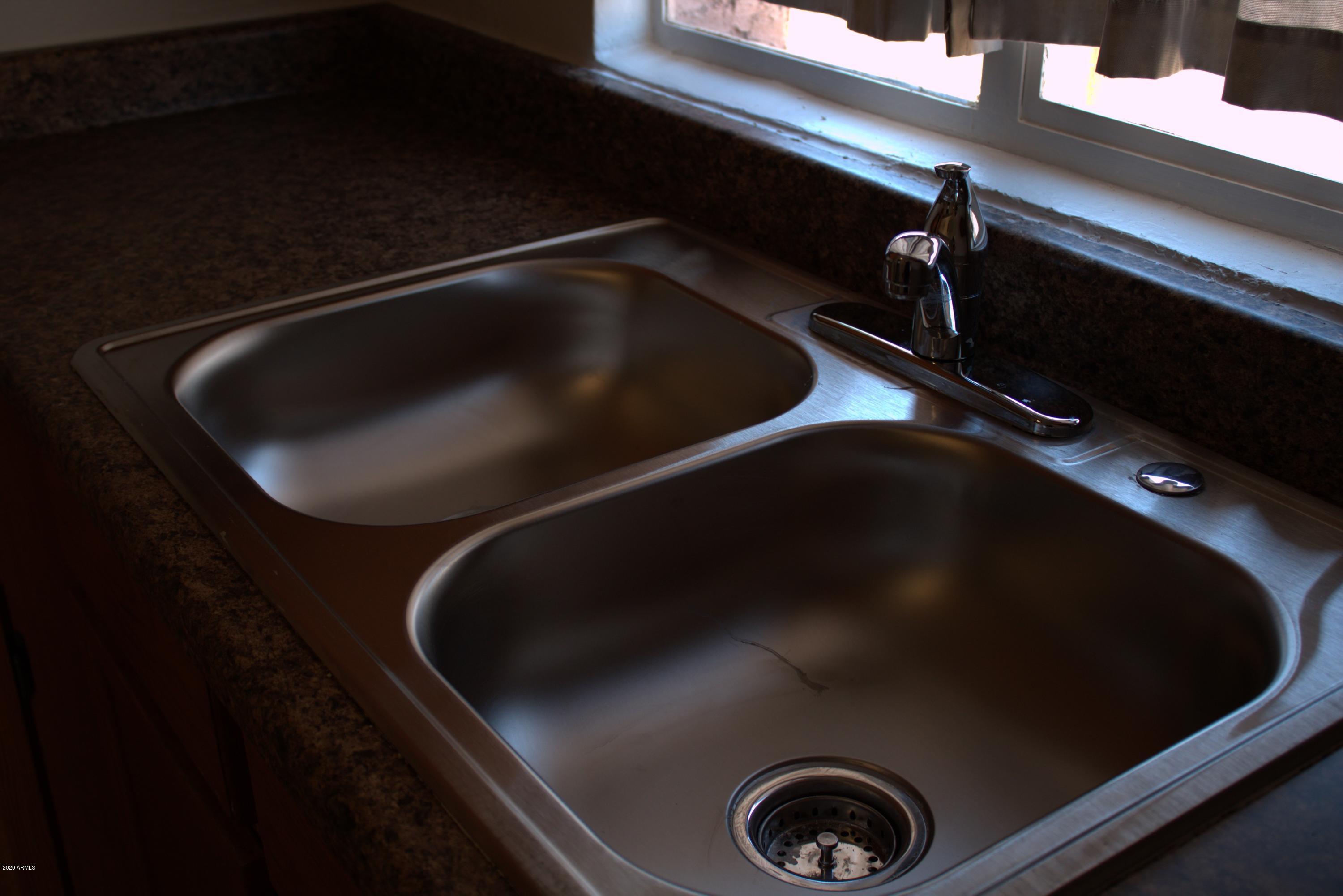 445 East Roeser Road Phoenix, AZ 85040 - Photo 7 of 15 coverted 1
