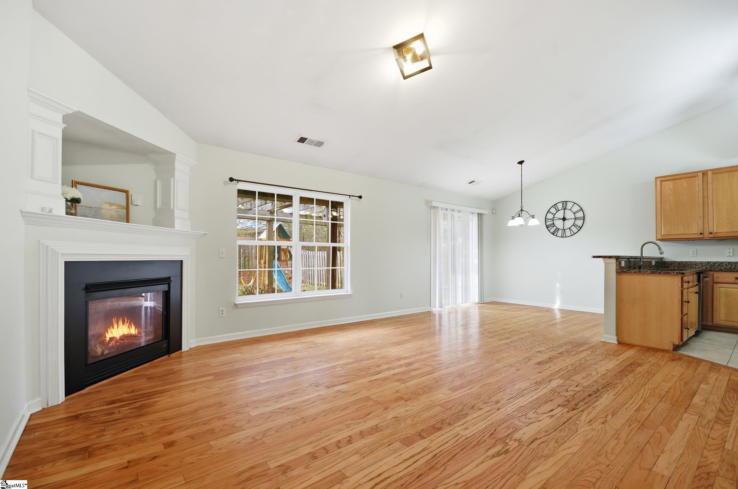 16 Sweet Shade Way Greenville, SC 29605 - Photo 4 of 23