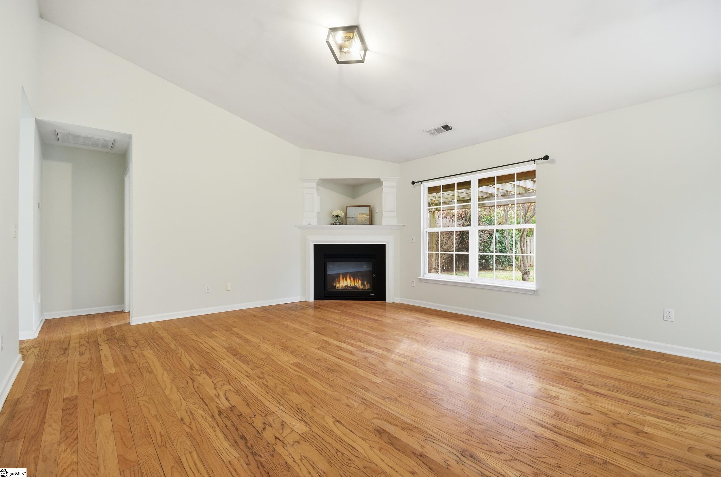 16 Sweet Shade Way Greenville, SC 29605 - Photo 4 of 23