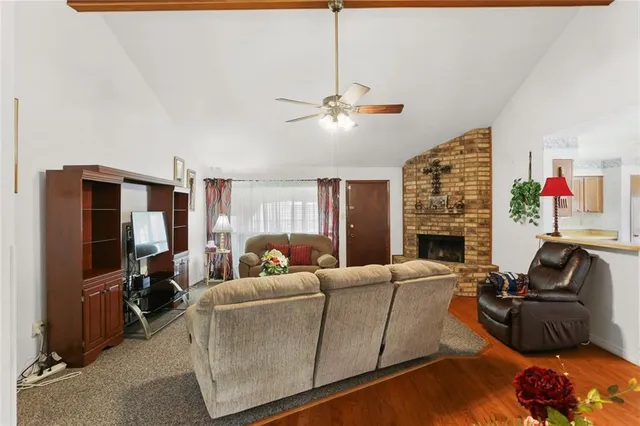 $199,500 | 2121 Sugarloaf Drive, Harvey, LA 70058