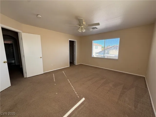 $2,300 | 9950 Shadow Grove Avenue, Las Vegas, NV 89148