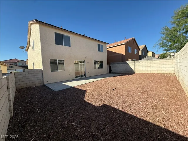$2,300 | 9950 Shadow Grove Avenue, Las Vegas, NV 89148