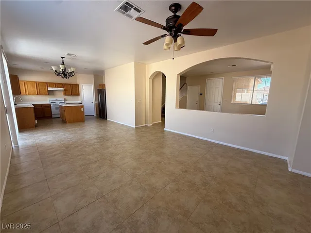 $2,300 | 9950 Shadow Grove Avenue, Las Vegas, NV 89148
