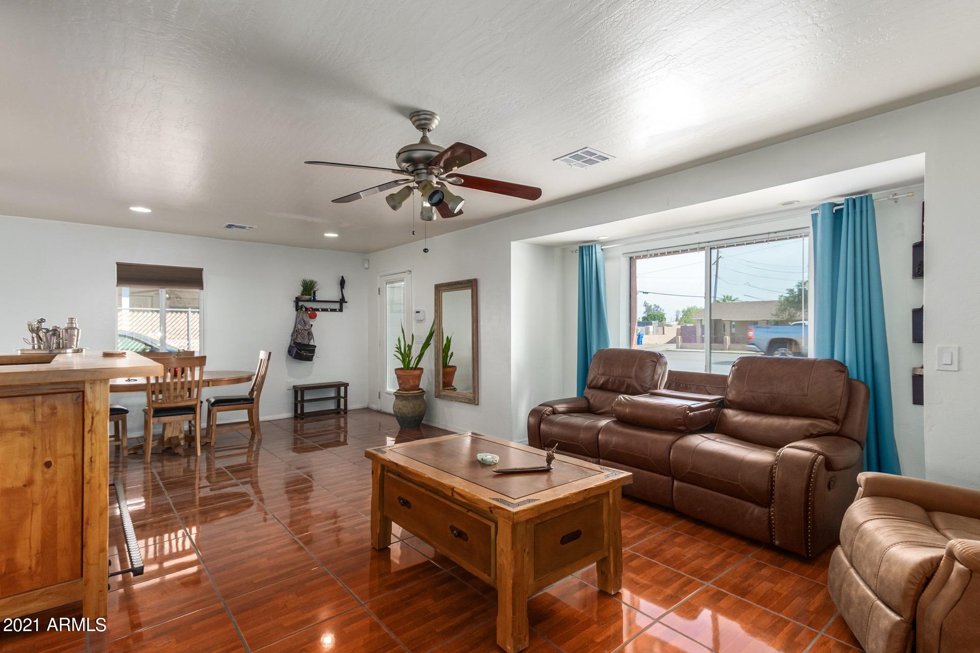 2740 West Bethany Home Road Phoenix, AZ 85017 - Photo 1 of 19 Bethany (6)