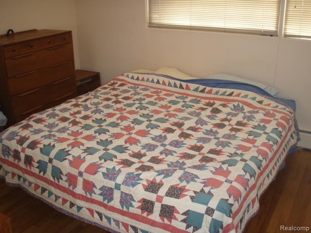 29360 Summerwood Road Farmington, MI 48334 - Photo 20 of 31 Master Bedroom