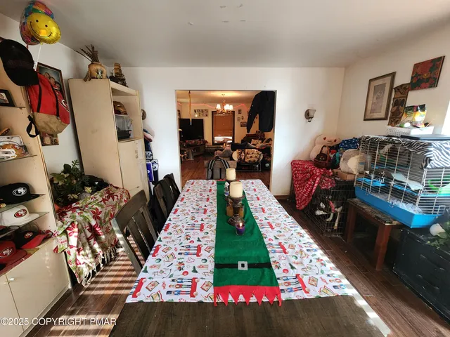 a view of a storage & utility room