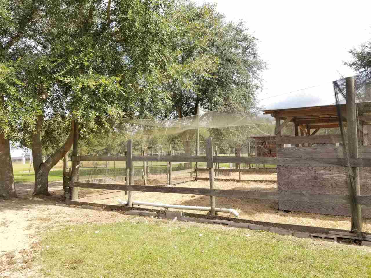 1238 Northeast Garden Road Madison, FL 32340 - Photo 28 of 35