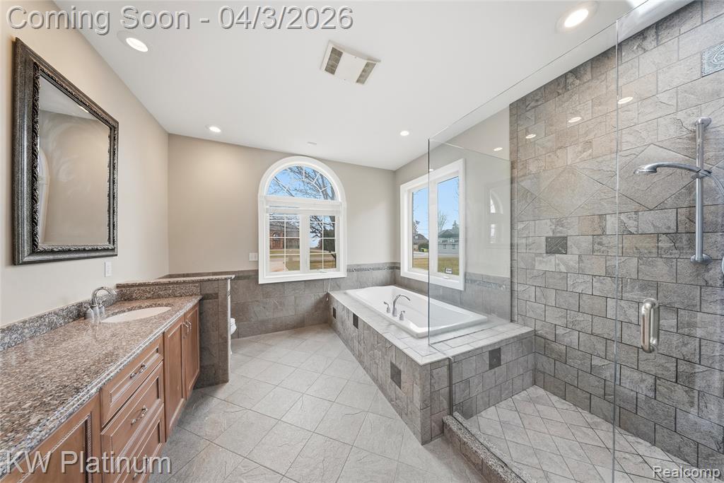 48877 Point Lakeview Street Chesterfield, MI 48047 - Photo 14 of 73