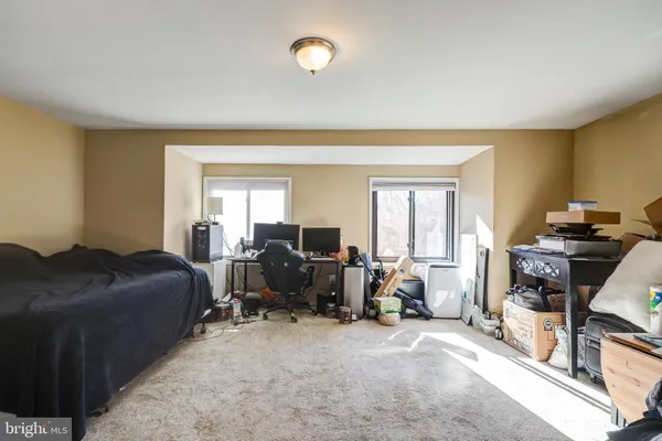 $1,200 | 21 Docena Court, Gaithersburg, MD 20886