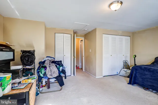 $2,300 | 21 Docena Court, Gaithersburg, MD 20886