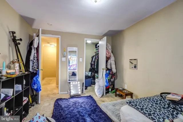 $2,300 | 21 Docena Court, Gaithersburg, MD 20886