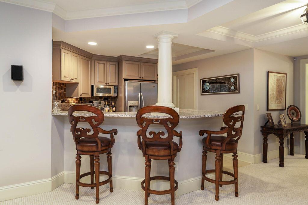 2462 Lane Road Columbus, OH 43220 - Photo 55 of 80 Lower Level Kitchenette