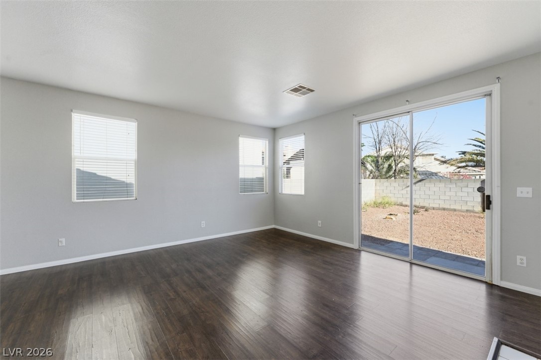 1190 Stormy Valley Road Las Vegas, NV 89123 - Photo 10 of 38