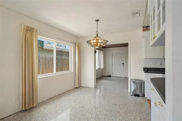 $2,600 | 6132 7th Avenue South, Gulfport, FL 33707